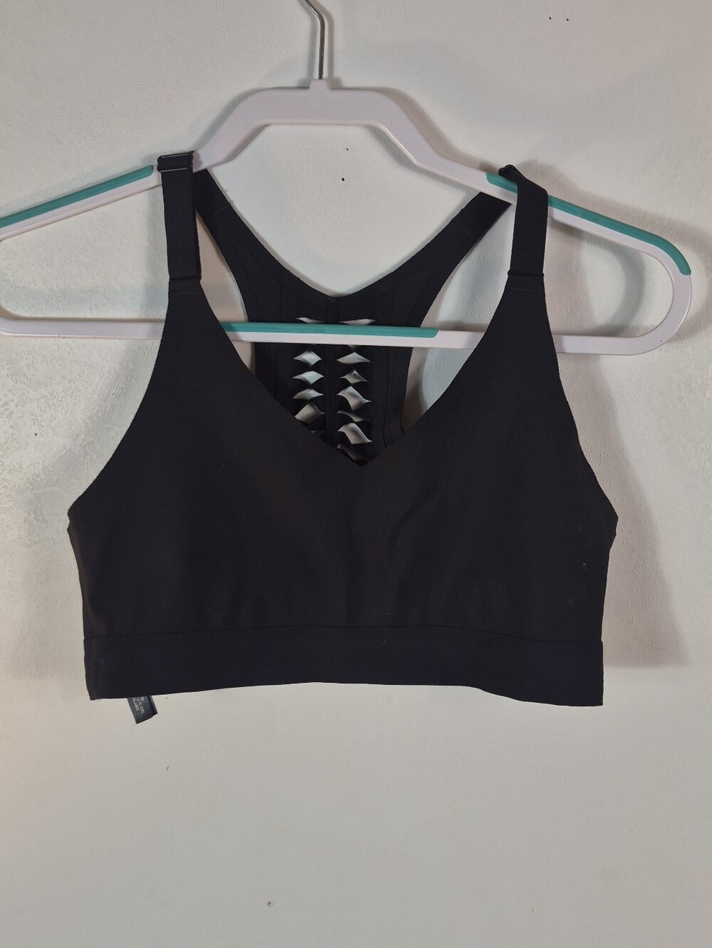 Victoria Sport Women's Black Sports Bra Medium